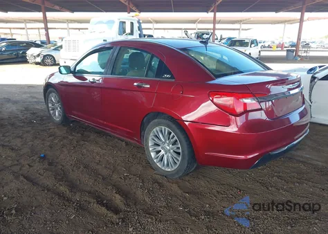 2011 Chrysler 200 Limited z USA, uszkodzony, nr VIN 1C3BC2FG7BN505754